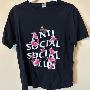 “Anti Social Club” T-Shirt